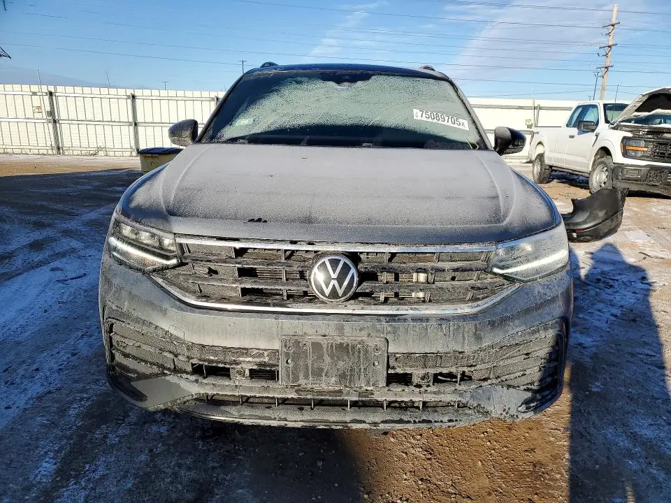 2022 VOLKSWAGEN TIGUAN   