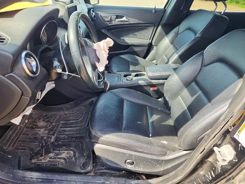 2015 MERCEDES-BENZ GLA 250 4MATIC  