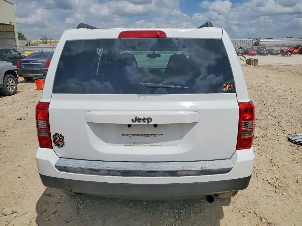 2014 JEEP PATRIOT SPORT  