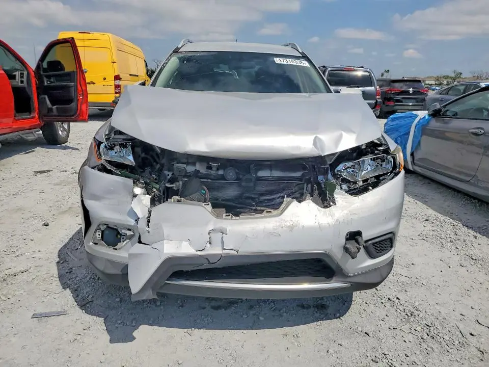 2015 NISSAN ROGUE SV  