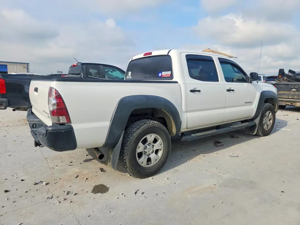 2011 TOYOTA TACOMA DOUBLE CAB PRERUNNER  