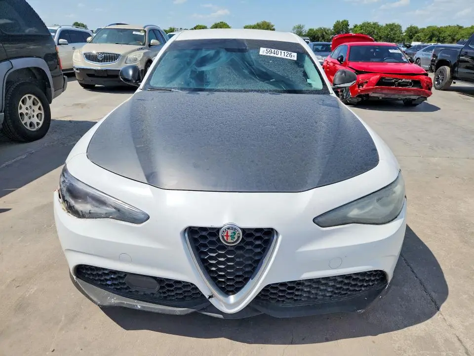 2018 ALFA ROMEO GIULIA   