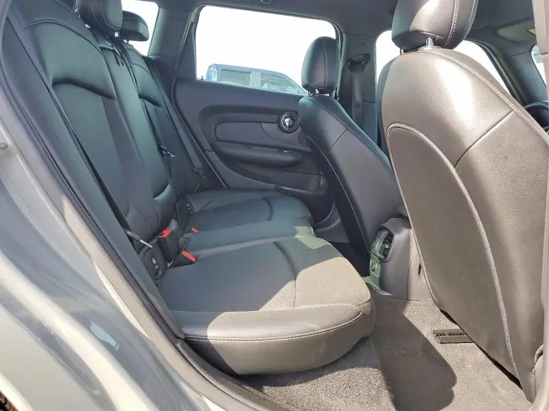 2017 MINI COOPER CLUBMAN  