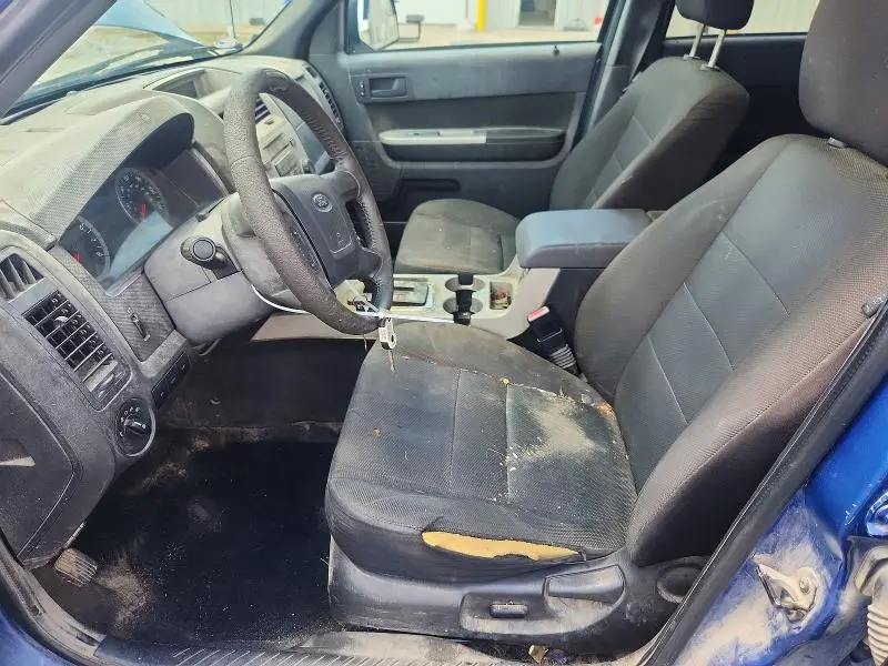 2010 FORD ESCAPE XLT  