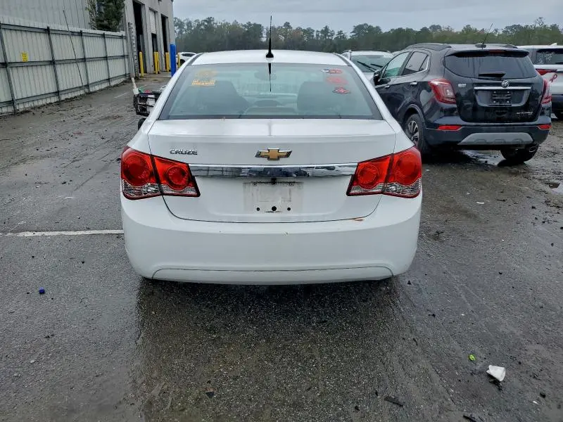 2013 CHEVROLET CRUZE LS  