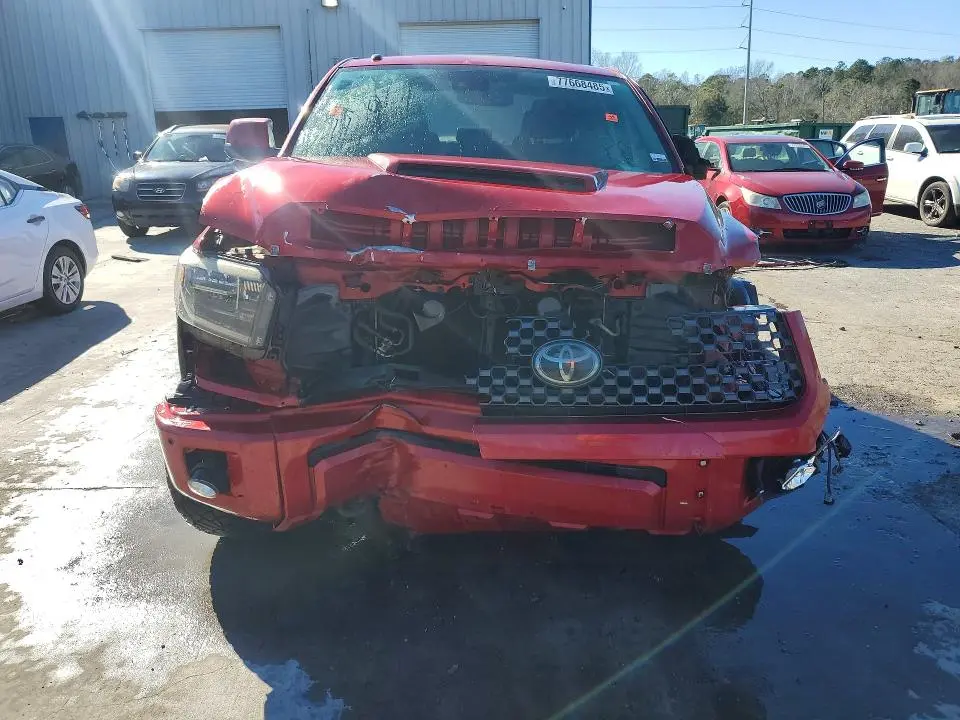 2018 TOYOTA TUNDRA SR5  