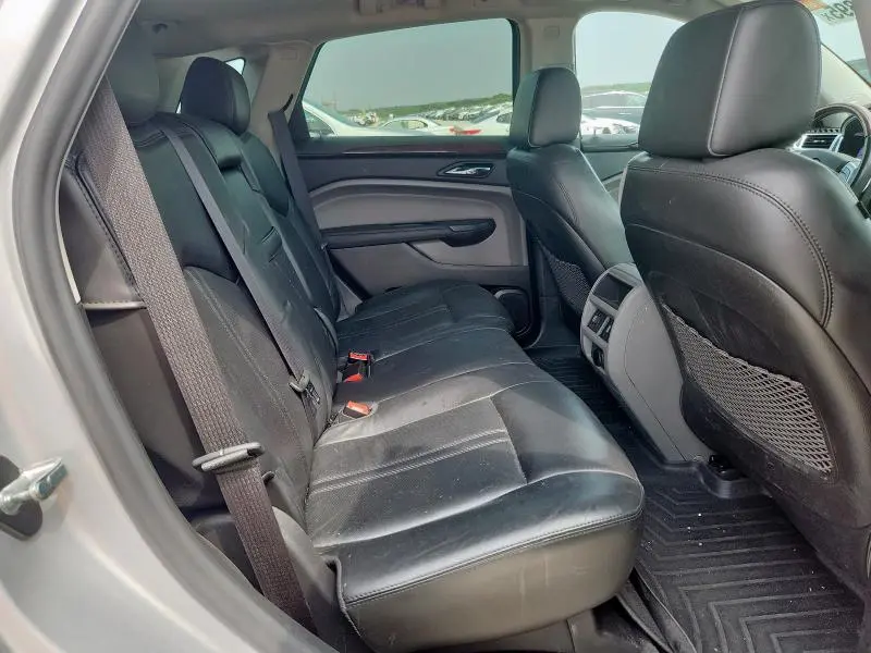 2011 CADILLAC SRX LUXURY COLLECTION  