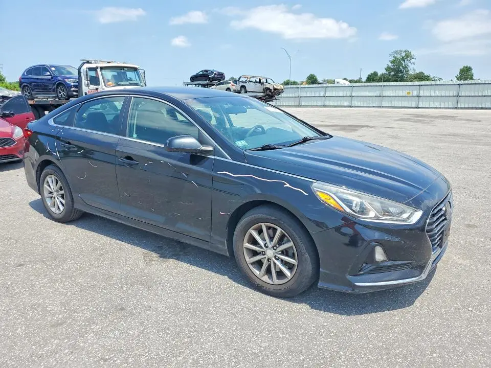 2018 HYUNDAI SONATA SE  