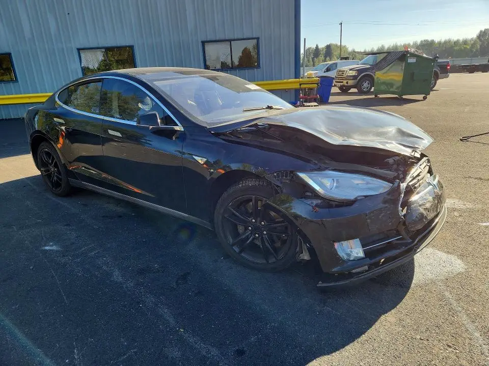 2014 TESLA MODEL S   
