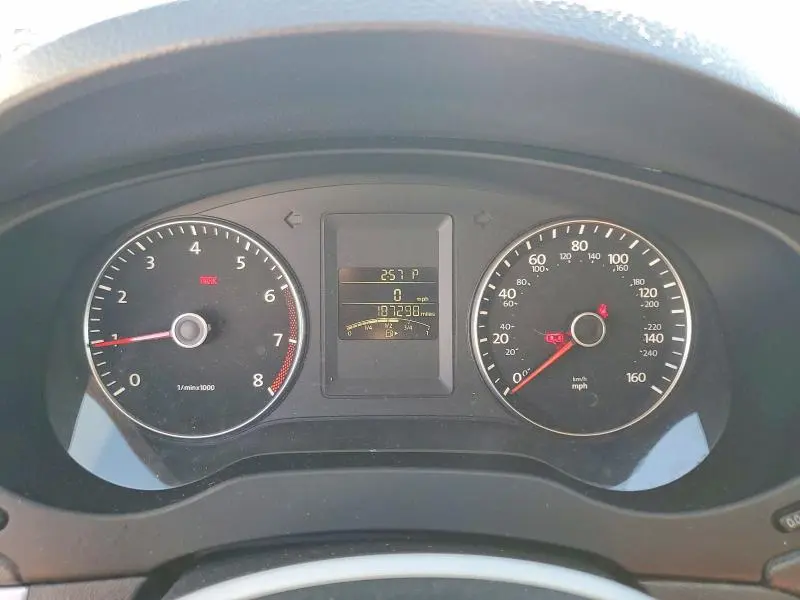 2014 VOLKSWAGEN JETTA SE  