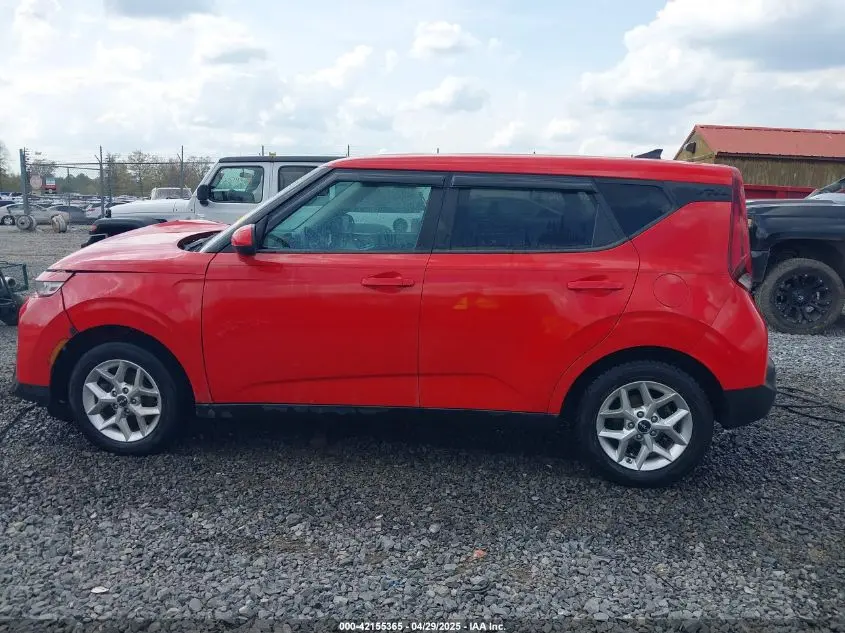 2022 KIA SOUL LX