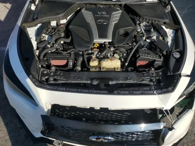 2018 INFINITI Q50 LUXE  