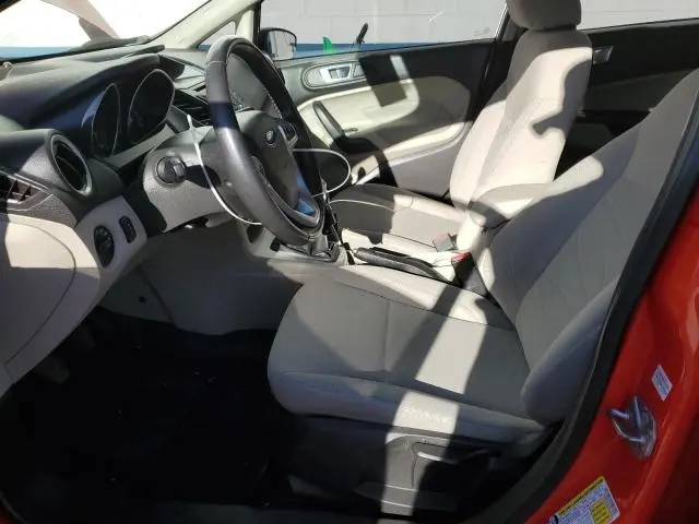 2014 FORD FIESTA SE  