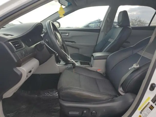 2016 TOYOTA CAMRY LE