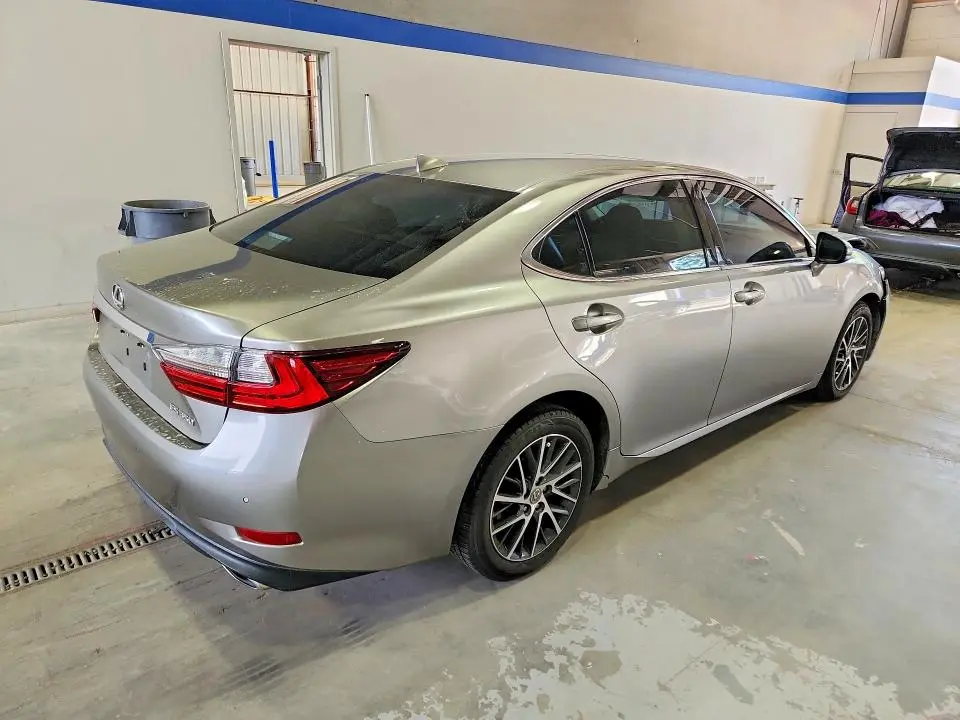 2018 LEXUS ES 350  