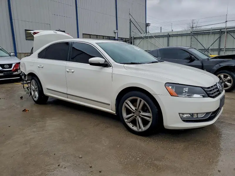 2014 VOLKSWAGEN PASSAT SEL  