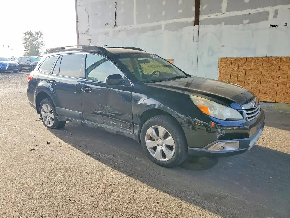 2011 SUBARU OUTBACK 2.5I PREMIUM  