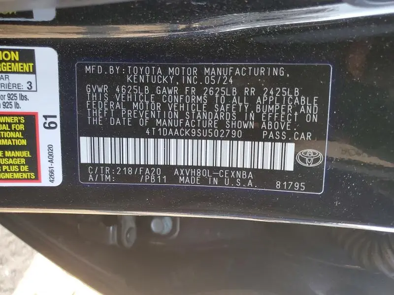2025 TOYOTA CAMRY LE  
