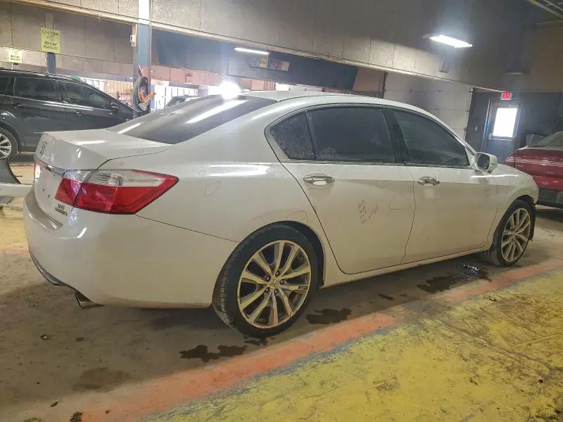 2013 HONDA ACCORD TOURING  