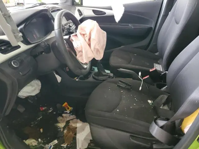 2016 CHEVROLET SPARK 1LT  