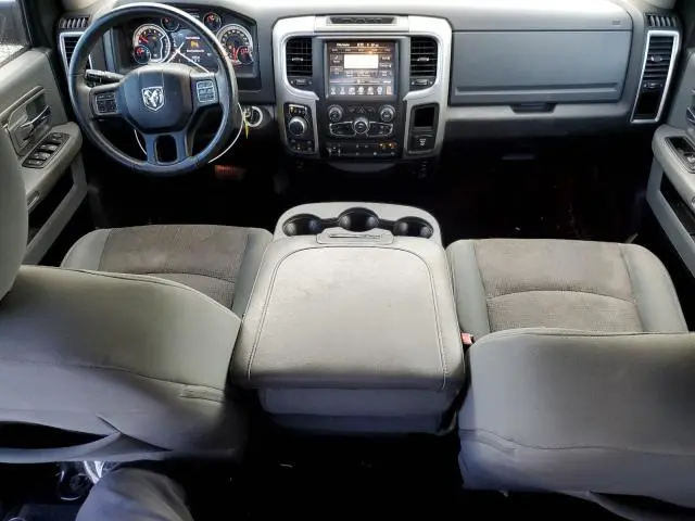 2014 RAM 1500 SLT  