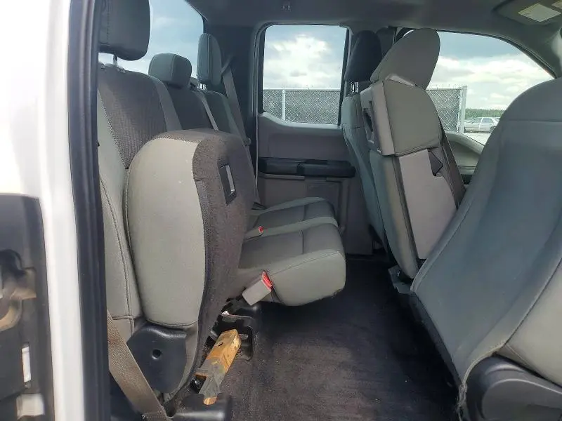 2016 FORD F150 SUPER CAB  