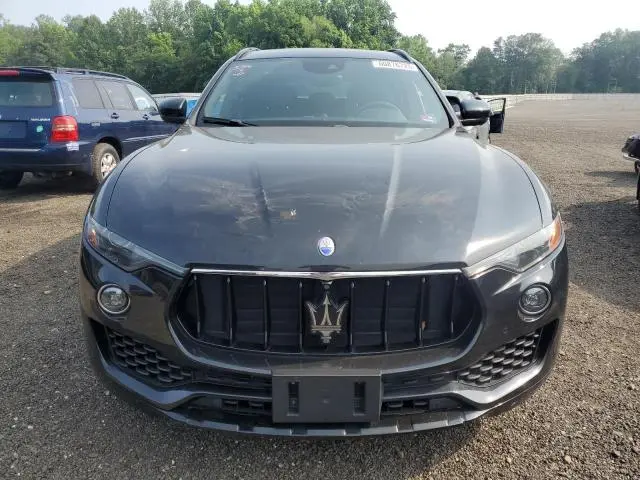 2017 MASERATI LEVANTE S SPORT  
