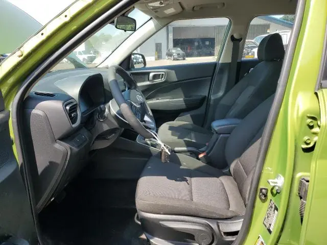 2024 HYUNDAI VENUE SE  