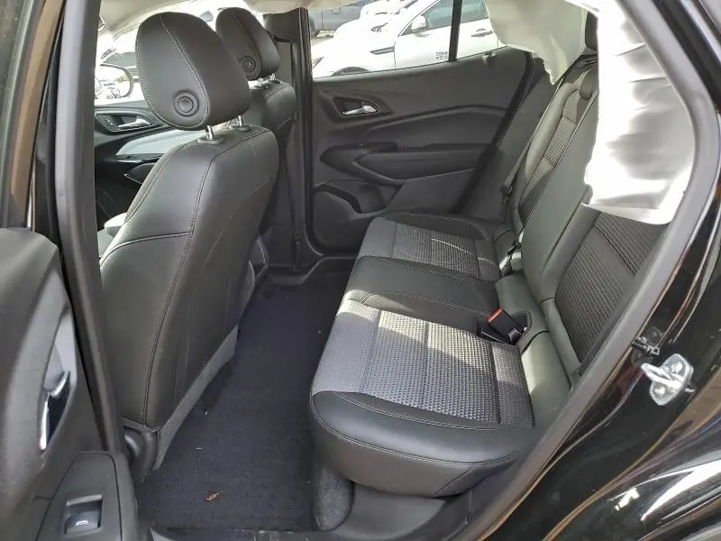 2025 CHEVROLET TRAX 1LT  