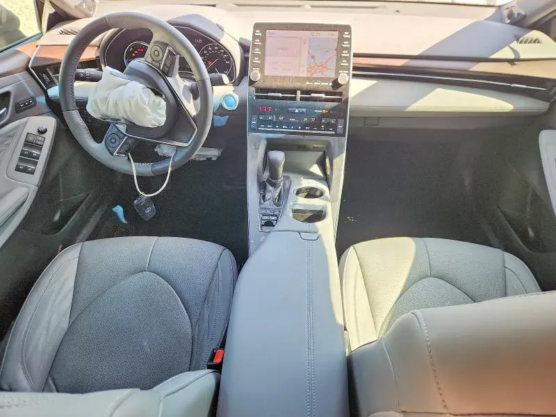 2021 TOYOTA AVALON LIMITED  