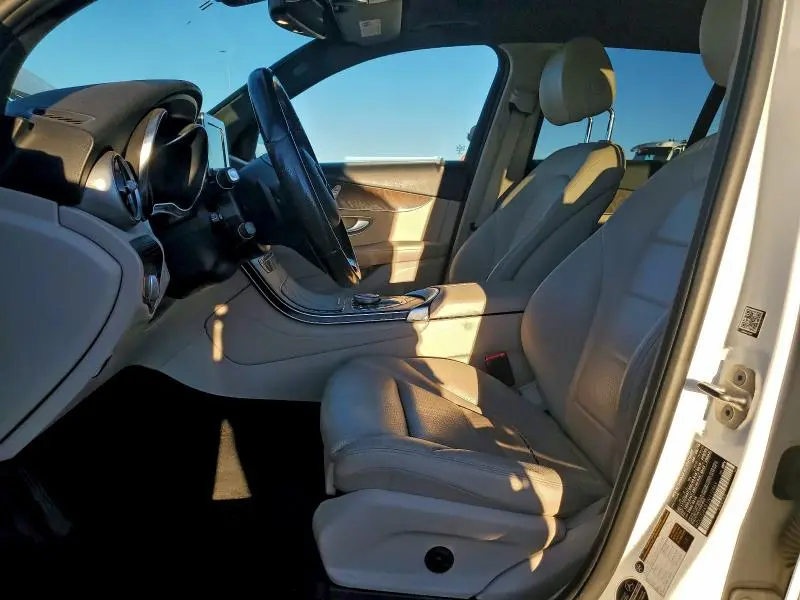 2018 MERCEDES-BENZ GLC 300 4MATIC  