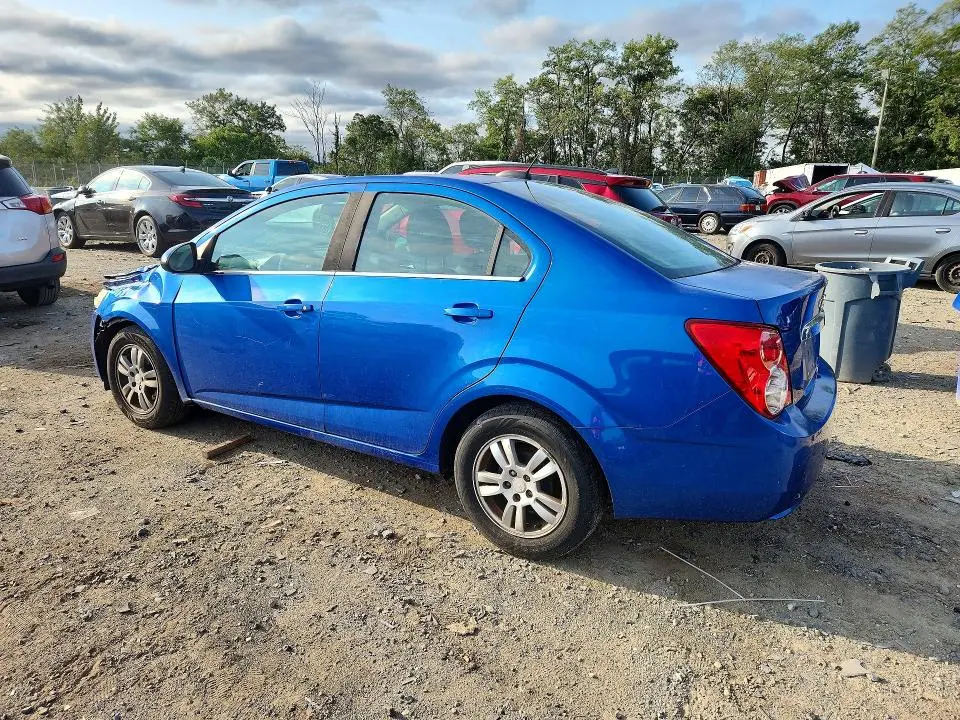 2016 CHEVROLET SONIC LT  