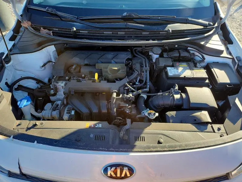 2020 KIA RIO LX  