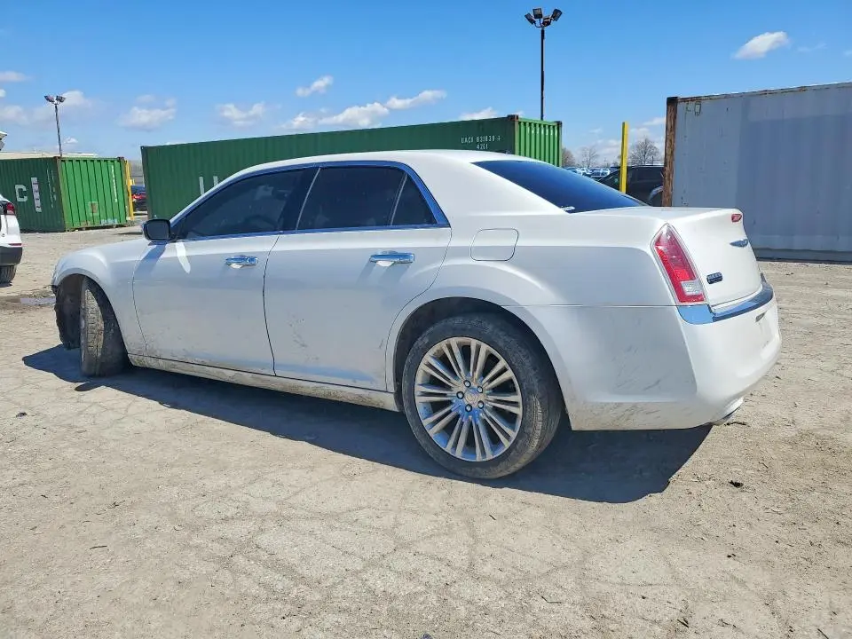 2011 CHRYSLER 300 LIMITED  