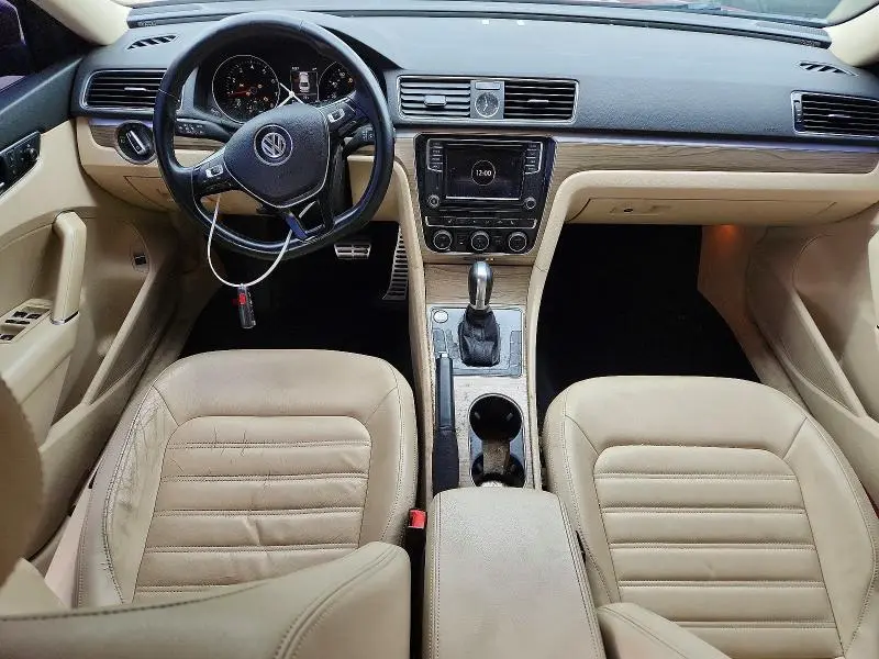 2017 VOLKSWAGEN PASSAT SEL PREMIUM  