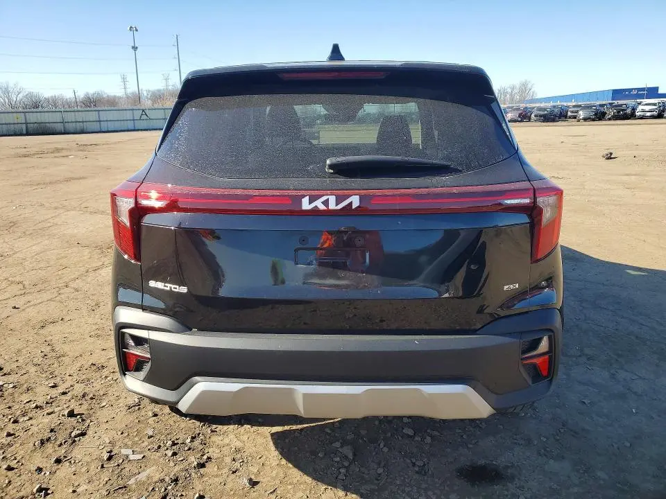 2024 KIA SELTOS LX  