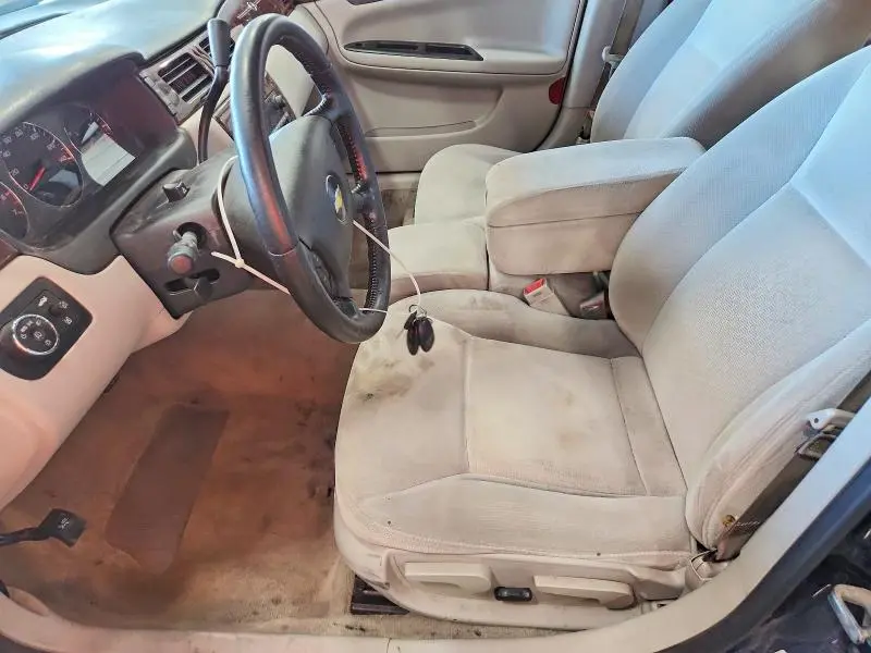 2011 CHEVROLET IMPALA LT  