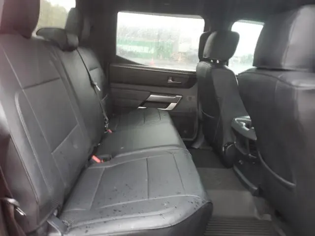 2025 TOYOTA TUNDRA CREWMAX SR  