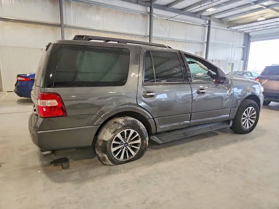 2017 FORD EXPEDITION XLT  