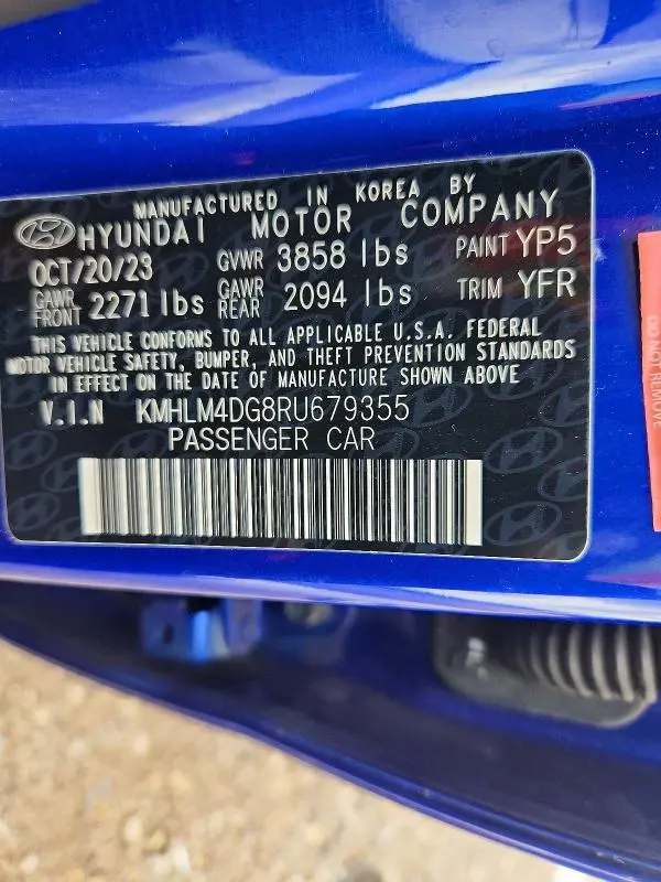 2024 HYUNDAI ELANTRA SEL  