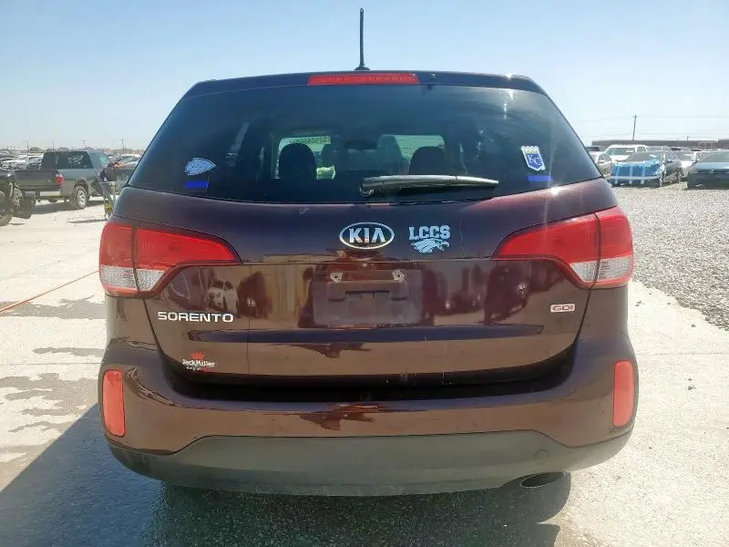 2014 KIA SORENTO LX  