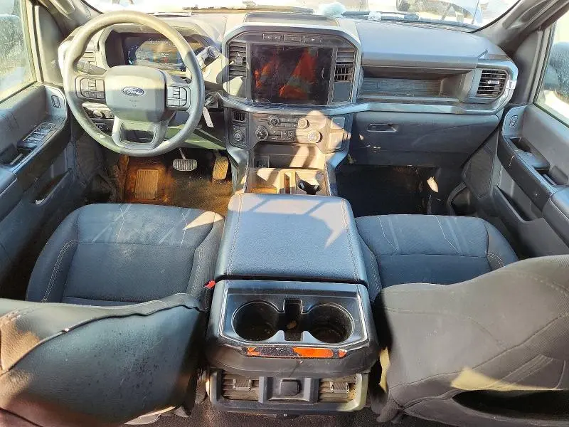 2024 FORD F150 STX  