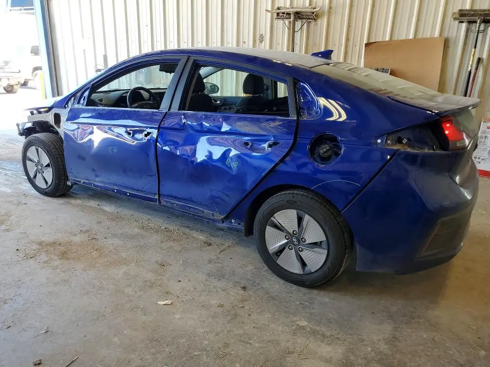 2022 HYUNDAI IONIQ SE  