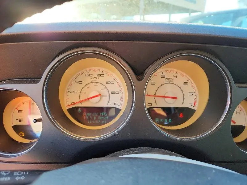 2013 DODGE CHALLENGER SXT  