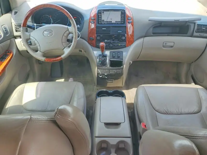 2010 TOYOTA SIENNA XLE LIMITED  