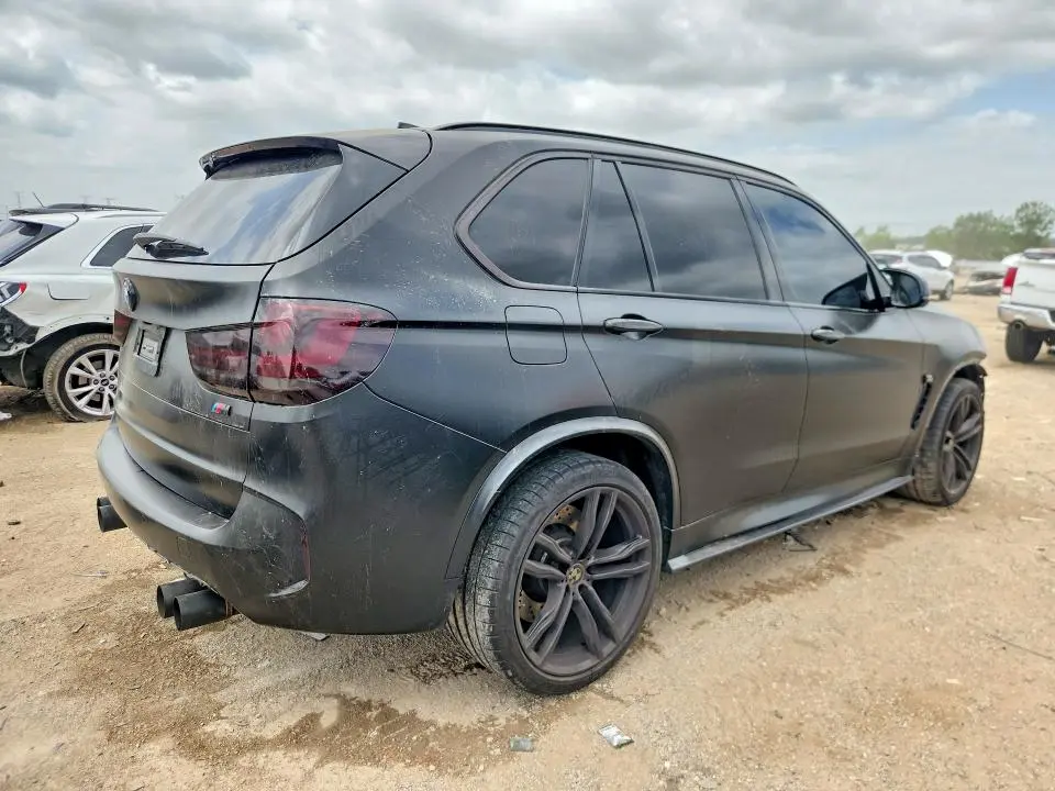 2016 BMW X5 M  