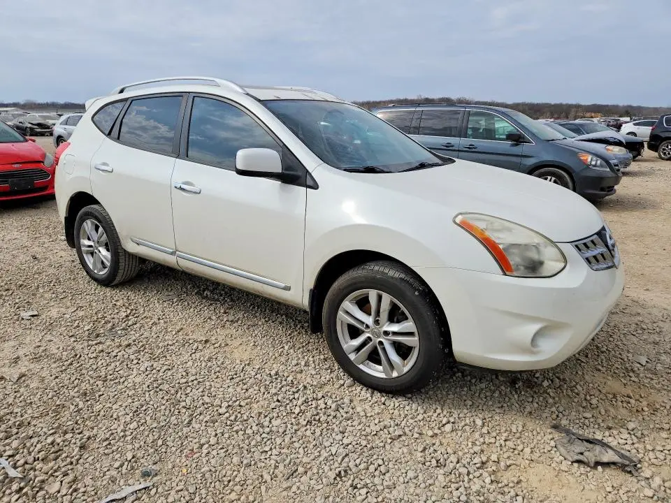2012 NISSAN ROGUE S  