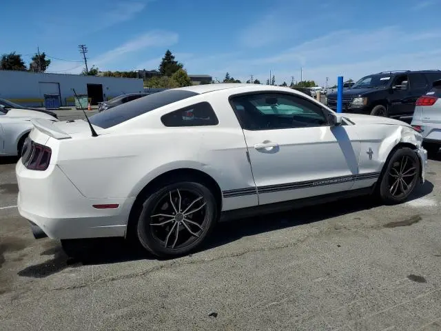 2013 FORD MUSTANG