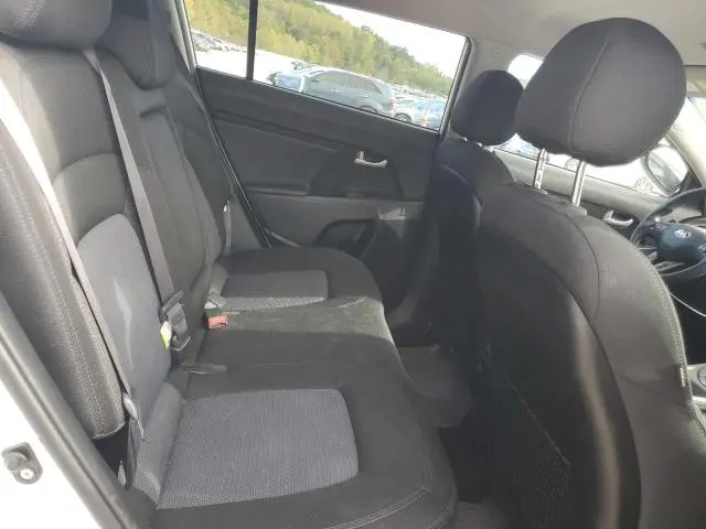 2016 KIA SPORTAGE LX  