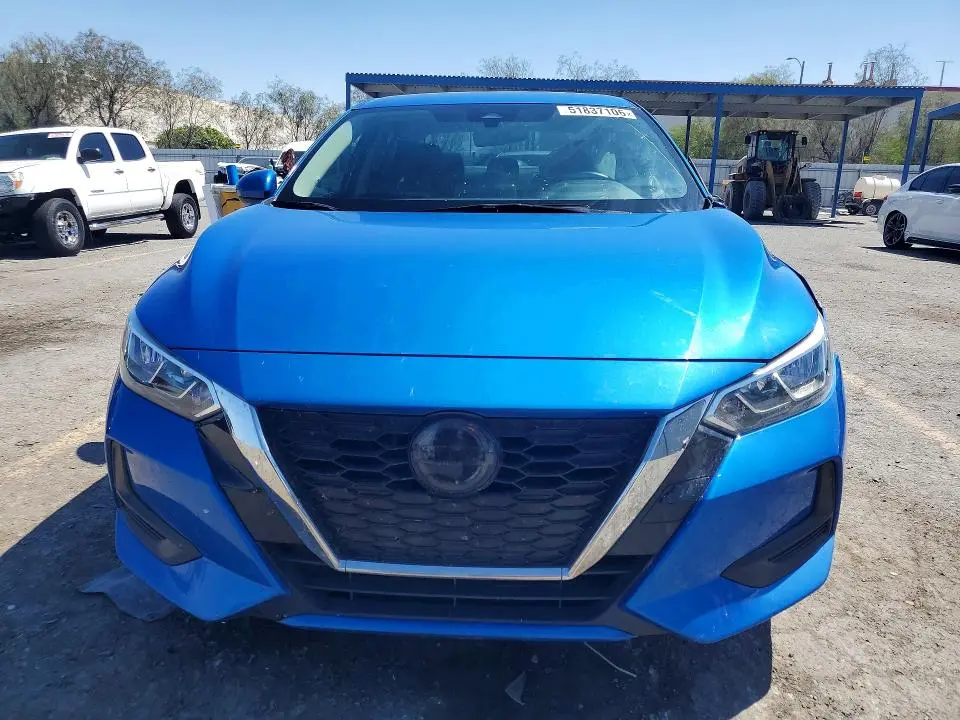 2022 NISSAN SENTRA SV  